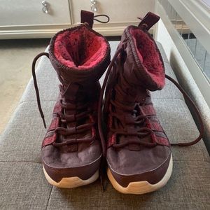 Nike winter boots